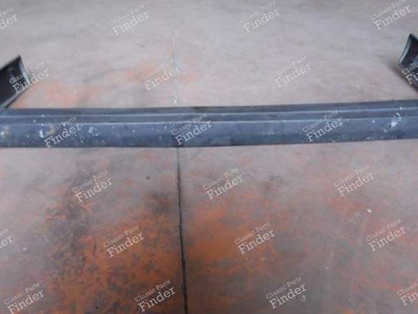 PARE-CHOCS ARRIERE FORD CAPRI MK3 - FORD Capri - 1