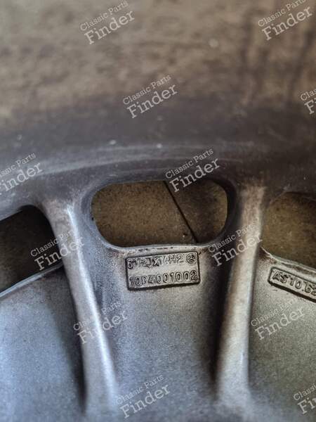 SET OF 4 'BAROCK' WHEELS - MERCEDES BENZ W123 - A1084001002- 1