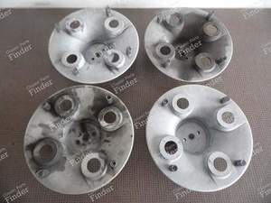 WHEEL COVERS - TRIUMPH TR6 - thumb-6
