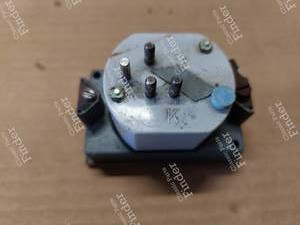 On-board clock - MERCEDES BENZ W111 / W112 (Heckflosse) - 1115420011- thumb-1