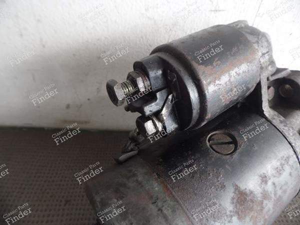 DEMARREUR - PORSCHE 944 - BOSCH: 0001311134 PORSCHE: 047911023A équivalente à 95160410100 ou 93160410100- 5