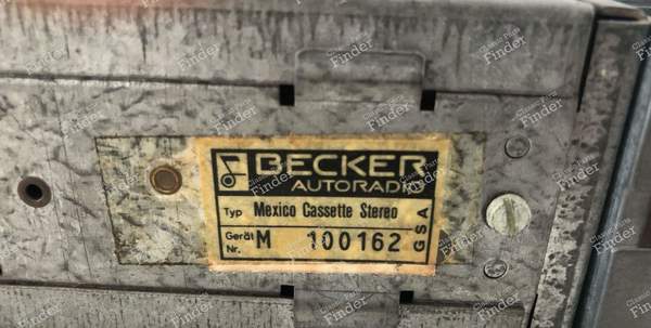 Radio Becker Mexico Cassette & Amplifier - MERCEDES BENZ /8 (W114 / W115) - M100162- 1