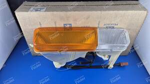 Blinklicht des rechten Standlichts – Phase 2 - PEUGEOT 505 - 10820 / 635049- thumb-1