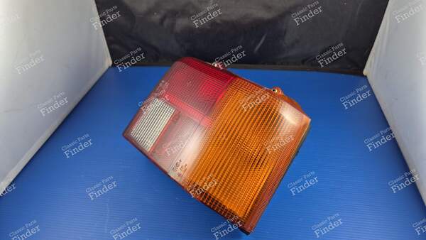 Komplettes rechtes Rücklicht - PEUGEOT 205 - 20970- 1