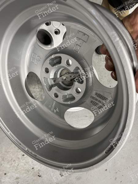 13-Zoll-Aluminiumfelgen - RENAULT Twingo I - 7700422260 / 7701410283- 3