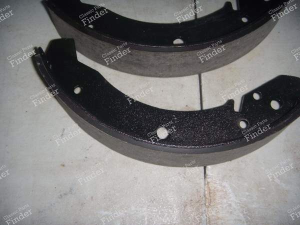 Brake linings - VOLKSWAGEN (VW) Karmann-Ghia (Typ 14) - B325544- 0