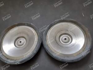 2 enjoliveurs en inox - PEUGEOT 204 - thumb-3