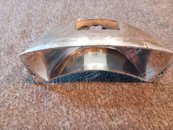 Blinkeranzeige Reflektor - MERCEDES BENZ /8 (W114 / W115) - A0008261878- 0