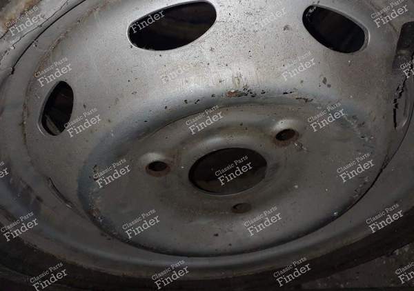 13-Zoll-Rad - PEUGEOT 305 - 0