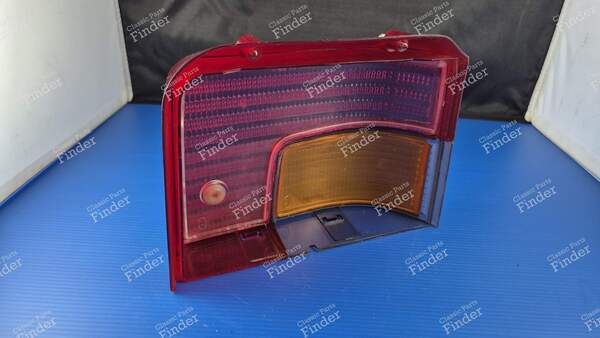 Left taillight lens - PEUGEOT 205 - 2208- 3