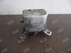 SCHEIBENWISCHERMOTOR - PEUGEOT 403 - 6407.22- thumb-9