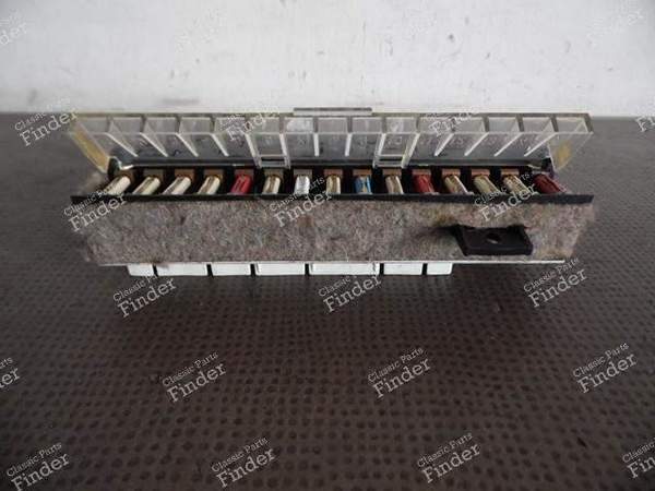 SICHERUNGSKASTEN 477941813 PORSCHE 944 & 924 - PORSCHE 944 - 477.941.813- 8