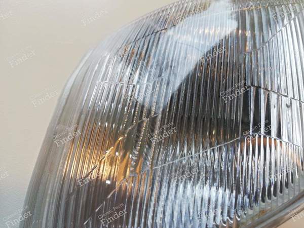 Feu de position avant gauche - PEUGEOT 605 - Equiv. 60916410G / 084280 (L)- 2