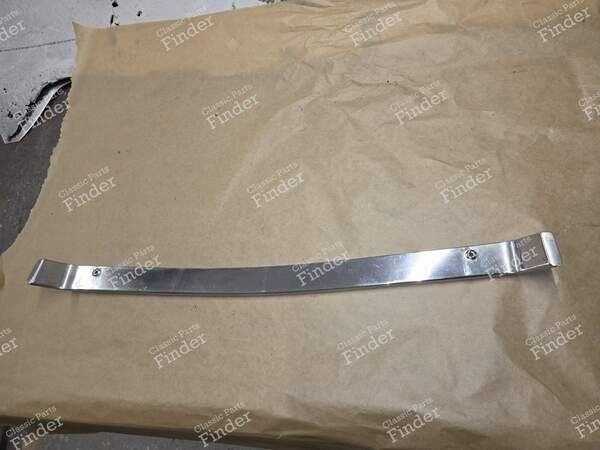 Grille trim strip - PEUGEOT 504 Coupé / Cabriolet - 1