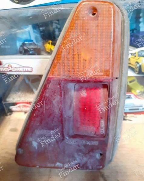 Right rear light - PEUGEOT 204 - 619 D / BS2516G1- 0