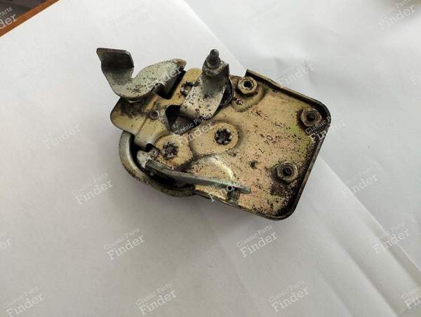 Assemblage du loquet de la porte latérale gauche - JAGUAR Type E - 1