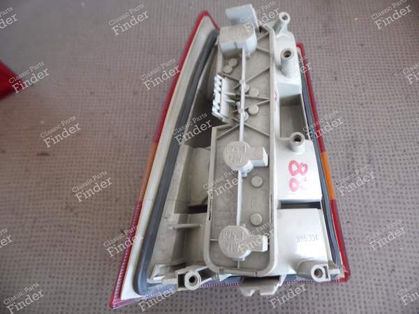 RIGHT REAR LIGHT - OPEL Kadett (E) - GM 90009952, SWF 395.334- 8