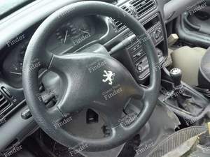 Steering wheel - PEUGEOT 406 Coupé