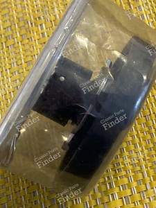 Anti-Diebstahl-Verschluss für R12- und R16-Tanks - RENAULT 18 (R18) - 251- thumb-1