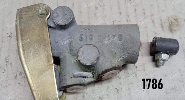 Brake distributor - RENAULT 16 (R16) - RS5943- 0