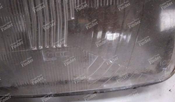 Scheinwerferoptik - RENAULT 5 / 7 (R5 / Siete) - 470287 (G) / 470288 (D) ?- 2