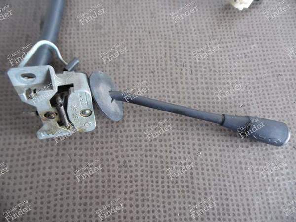 COMMODO ESSUIE-GLACE BMW E3 & E9 - BMW 2500/2800/2.8/3.0/3.3 (E3) - Référence 1350152 remplacée par 61311354286 ou 61311351852- 1