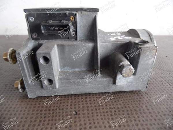 DEBITMETER 0280202082 / 13621286615 BMW 325i E30 - BMW 5 (E34) - 13627547977- 2