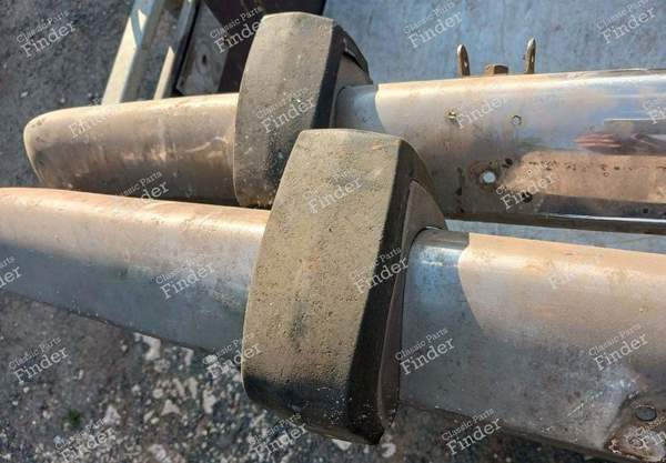 Front and rear bumpers - PEUGEOT 504 - 1