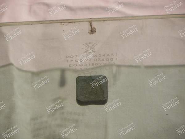 Pare-brise d'origine teinté - PEUGEOT 305 - 5