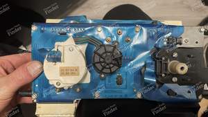 Instrument cluster - 16V version - VOLKSWAGEN (VW) Golf II / Jetta - thumb-1