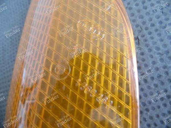 CABOCHON CLIGNOTANT AVANT GAUCHE 1360363 BMW SERIE 6 E24 - BMW 6 (E24) - 63131360363- 2