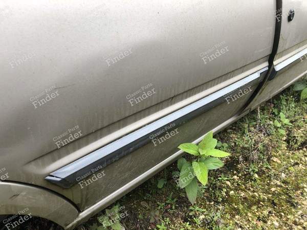 Right rear door trim - PEUGEOT 309 - 1