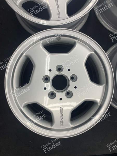 Original AMG Felgen Mercedes W202 7Jx15 ET37 2024010902 - MERCEDES BENZ 190 (W201) - 2024010902- 4