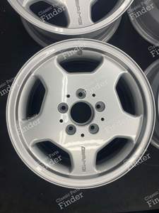 Original AMG Felgen Mercedes W202 7Jx15 ET37 2024010902 - MERCEDES BENZ 190 (W201) - 2024010902- thumb-4