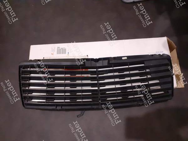Kühlergrill - MERCEDES BENZ E (W210) - 2108880123- 2