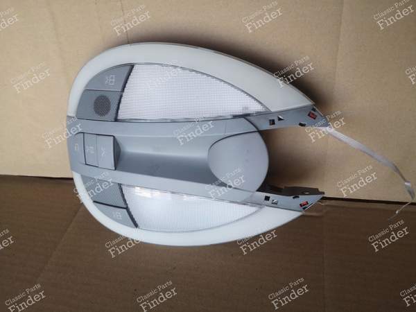 Front ceiling light - MERCEDES BENZ E (W211) - A21182053017043- 0