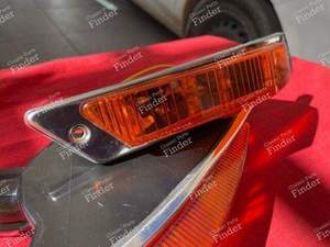 Paar Edelstahlblinker (ab 1968) - CITROËN DS / ID