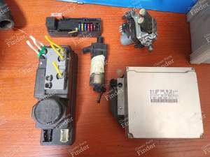 Mercedes parts set - MERCEDES BENZ CLK (W208 / W209) - thumb-3
