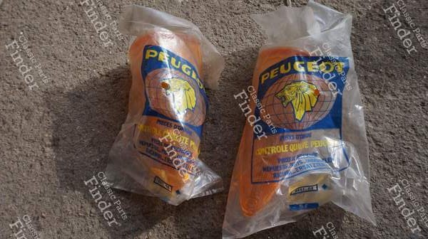 Clignotants arrière - Berline - PEUGEOT 404 - 9511.08- 0