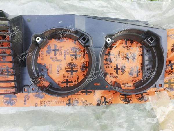 Calandre - Phase 1 - ALFA ROMEO Alfa 6 - OEM:119.11 82 84 / 119.11.59.075.00- 5