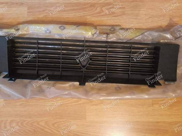 Kühlergrill - RENAULT 9 / Alliance / Broadway / 11 / Encore (R9 / R11) - 7700750089- 1