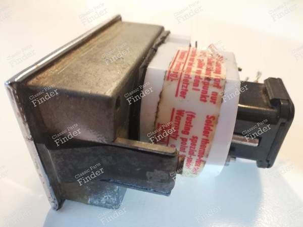 On-board clock - MERCEDES BENZ W110 - 1115420011- 3