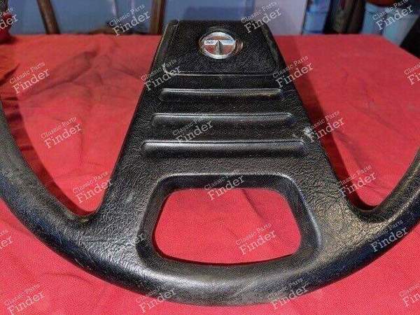 Steering wheel - SIMCA-CHRYSLER-TALBOT Horizon - 2