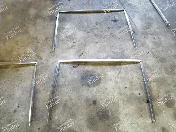 Enjoliveurs tour de vitre arrière - CITROËN CX - 1