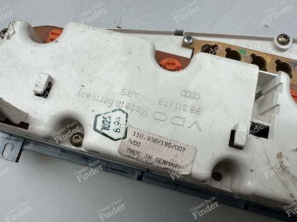 Compteur version S4 - AUDI 100/A6 (C4) - 4A1919033FP / 88311219- 6