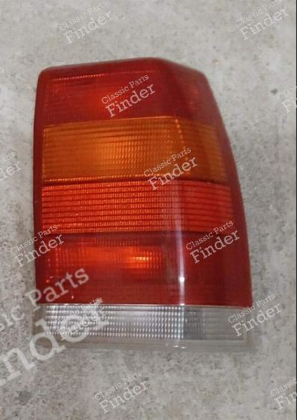 Omega sedan right rear light - OPEL Omega / Senator (A) - 90271902