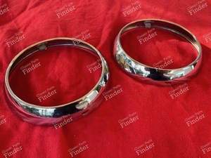 Paar Scheinwerfereinfassungen - RENAULT 4 CV - thumb-1