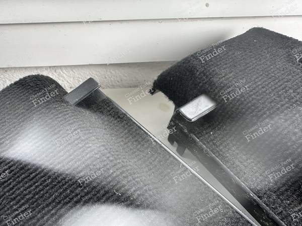 Rear deck support - VOLKSWAGEN (VW) Golf II / Jetta - 1