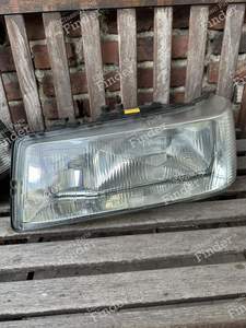 Phare gauche - AUDI V8 (D11/4C) - 1305235129 (L)- thumb-1