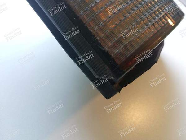 Complete left rear light for 205 phase 2 - PEUGEOT 205 - 084394 / 2208G- 6